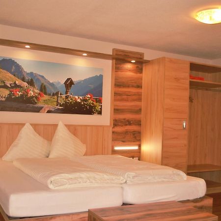 Hotel Pension Haid Sankt Leonhard im Pitztal Eksteriør bilde