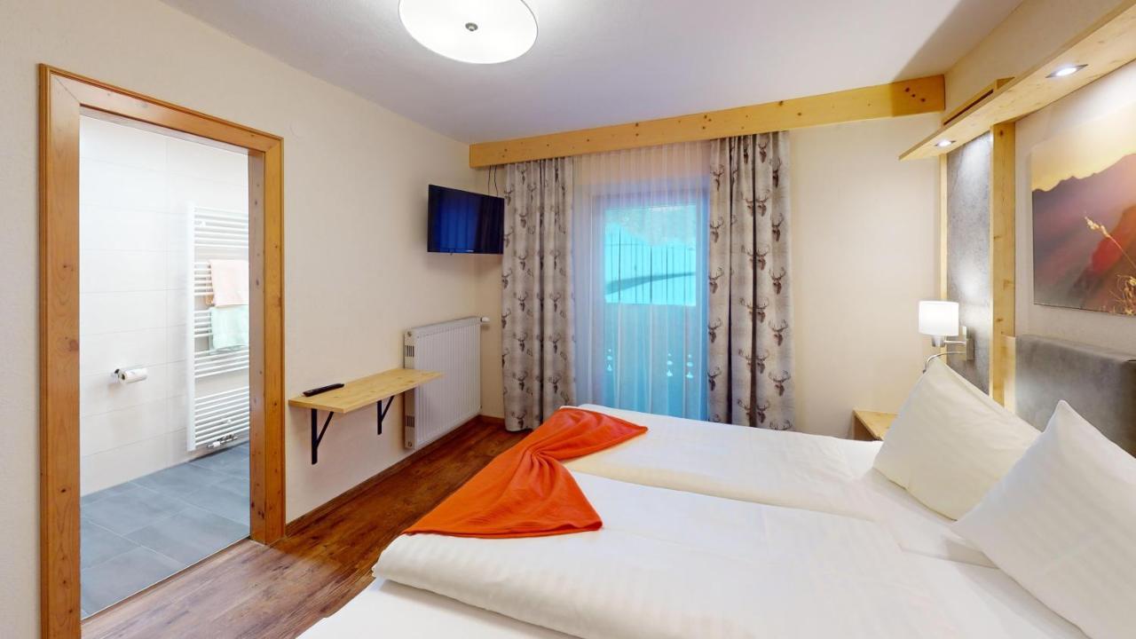 Hotel Pension Haid Sankt Leonhard im Pitztal Eksteriør bilde