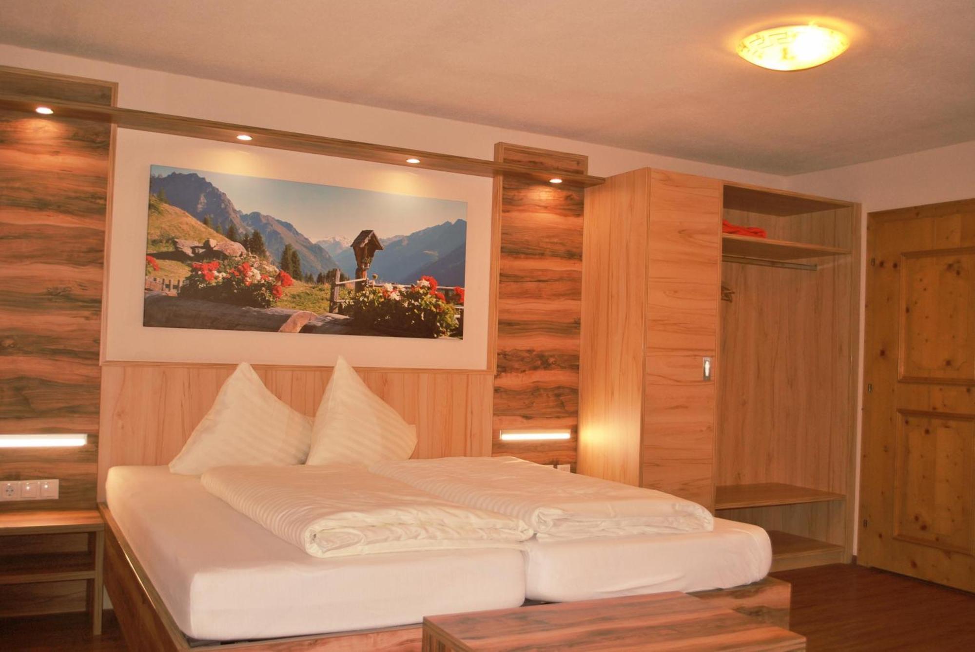 Hotel Pension Haid Sankt Leonhard im Pitztal Eksteriør bilde